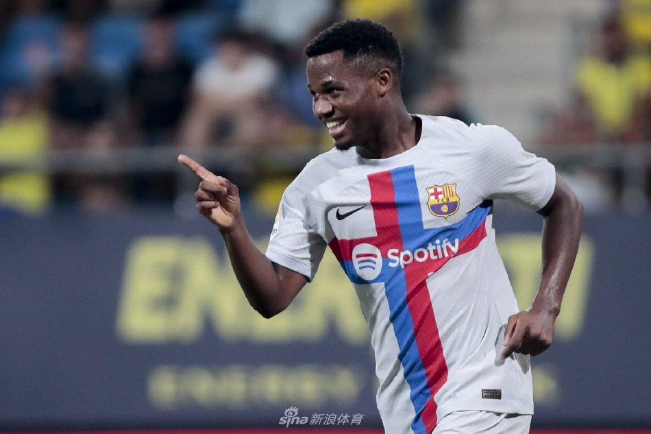 娱乐和社交 娱乐和社交