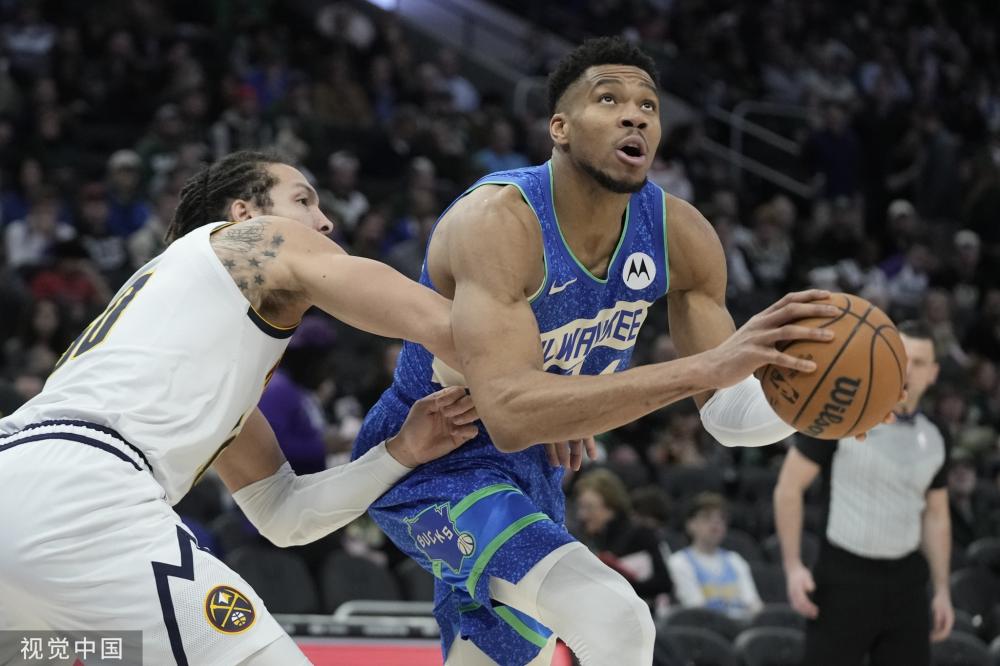 战正酣之际 战正酣之际